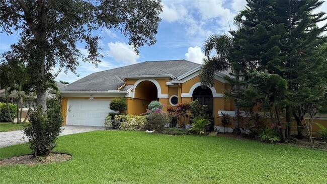 Primary Photo - 4424 NW 52nd St