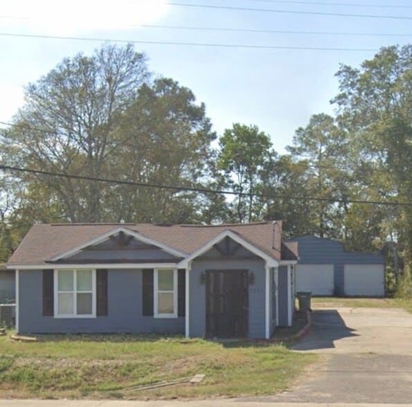Building Photo - 2770 S Major Dr