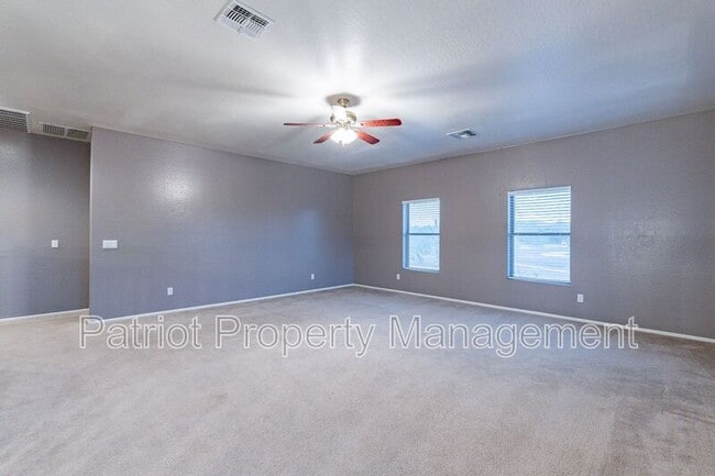 Building Photo - 42509 N 45th Dr