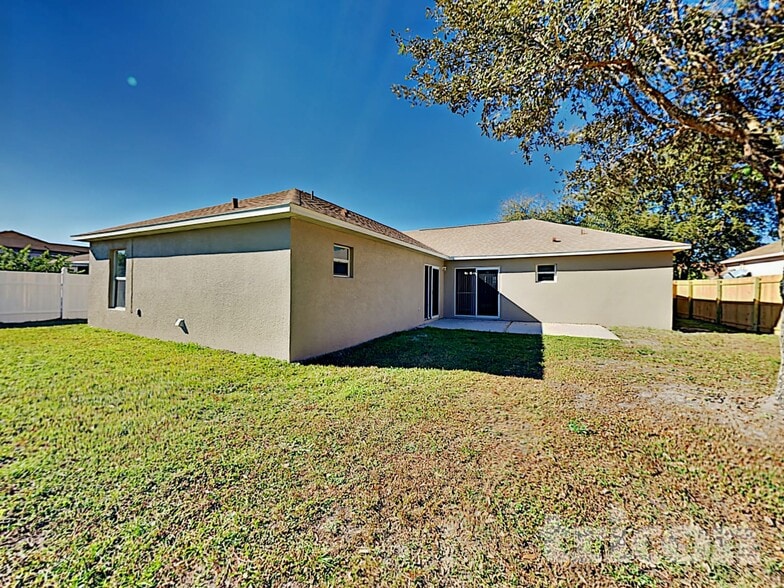 Building Photo - 810 Ognon Ct