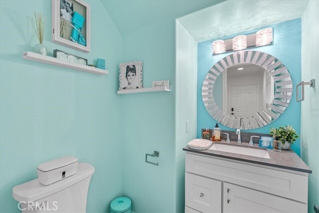 Building Photo - 40 Veneto Ln