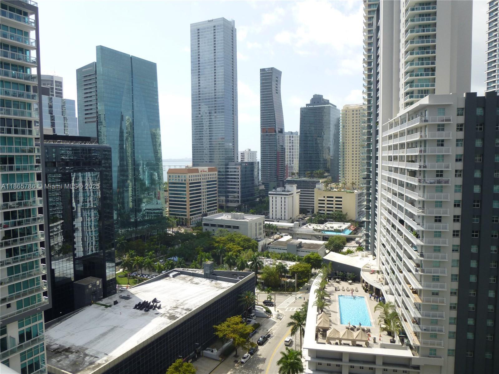 Building Photo - 1100 S Miami Ave