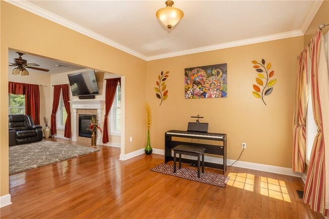 Building Photo - 126 St Andrews Dr