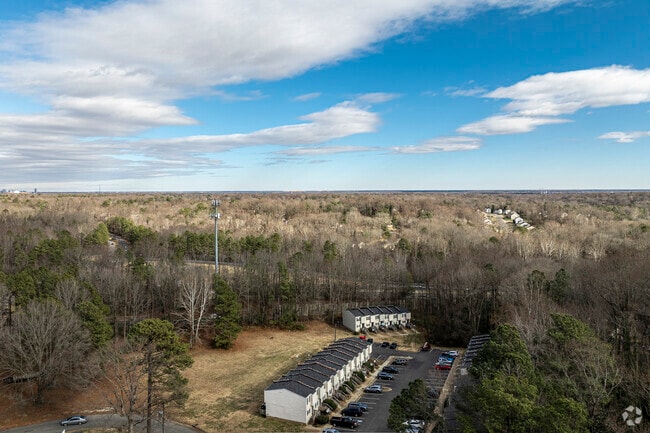 Building Photo - Keswick South Apartments