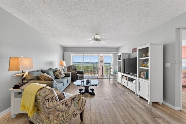 Building Photo - 1343 Perico Point Cir