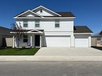Building Photo - Newer 4 bed 2.5 bath home in Caldwell, just off Middleton Rd and Ward Rd