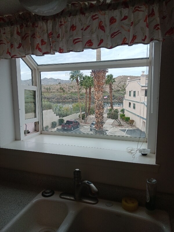 Building Photo - 1675 AZ-95