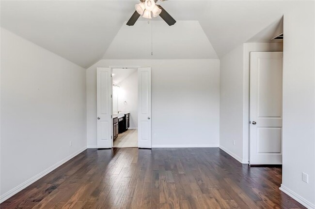 Building Photo - 2918 Diego Dr