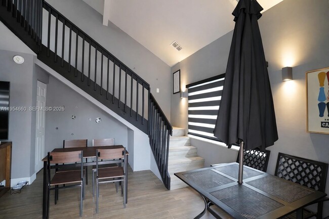 Building Photo - 3200 Coral Springs Dr