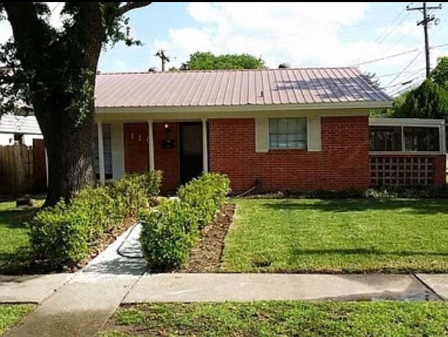 Building Photo - 1101 Ellen Dr