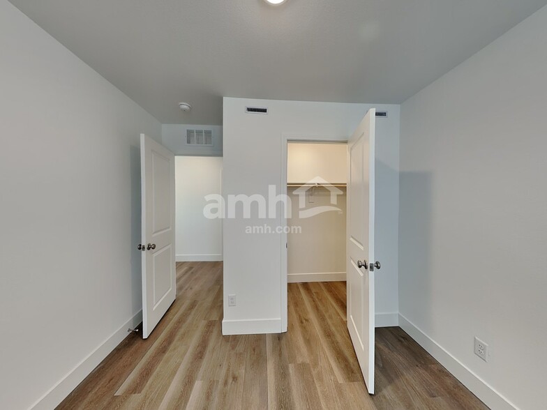 Building Photo - 4266 Halo Hollyhock St
