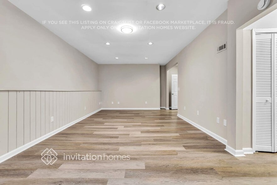 Building Photo - 2088 Glenellen Dr NW