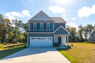 Building Photo - 608 Feather Ct