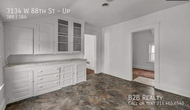 Building Photo - 3134 W 88th St