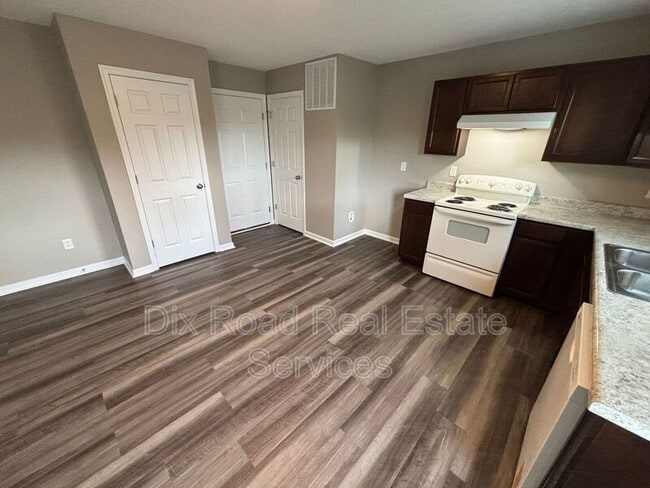 Building Photo - 403 Herbert Ave