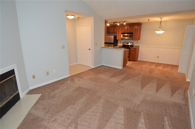 Building Photo - 10265 Gandy Blvd N