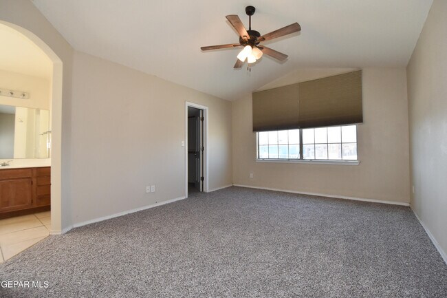 Building Photo - 10830 Elise St
