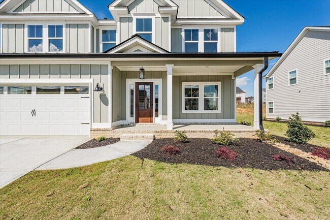 Building Photo - 2987 Rosewood Dr