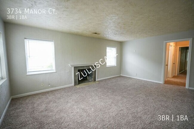 Building Photo - 3734 Manor Ct