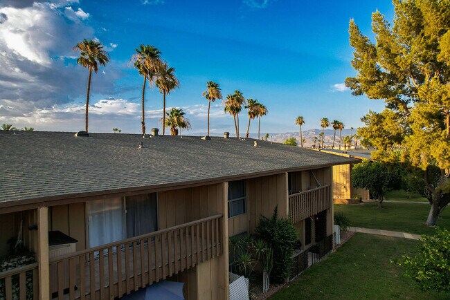 Building Photo - 77805 California Dr