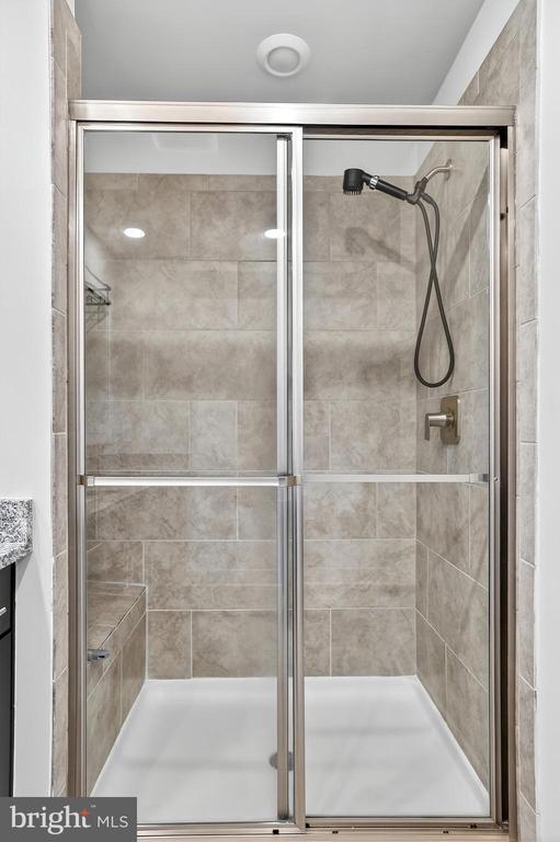 Building Photo - 4121 Hatley Pl