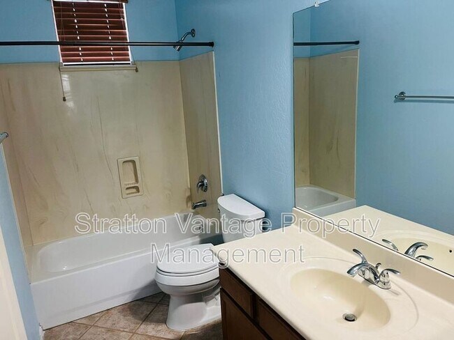 Building Photo - 22507 N 31st Ave