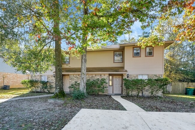 Building Photo - 1604 Hazelwood St