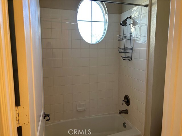 Building Photo - 253 Bellafonte Ct