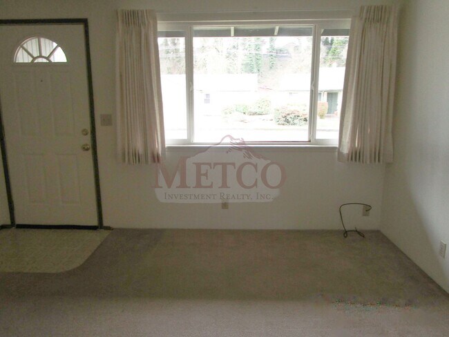 Building Photo - 19703