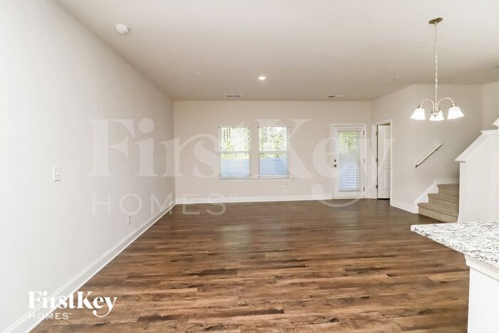 Building Photo - 2027 Cypress Village Dr NW