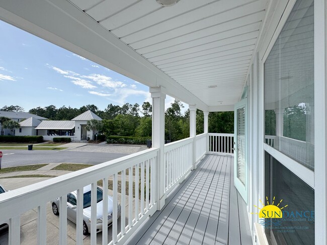 Building Photo - Magnificent 3 Bedroom Home in Santa Rosa B...