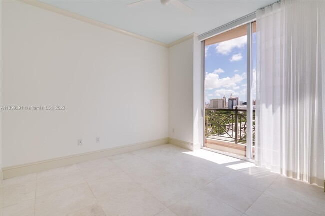 Building Photo - 626 Coral Way