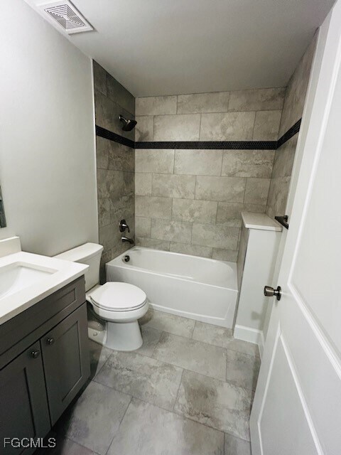 Building Photo - 4608 SW 8th Ct