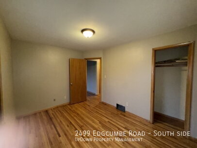 Building Photo - 2499 Edgcumbe Rd