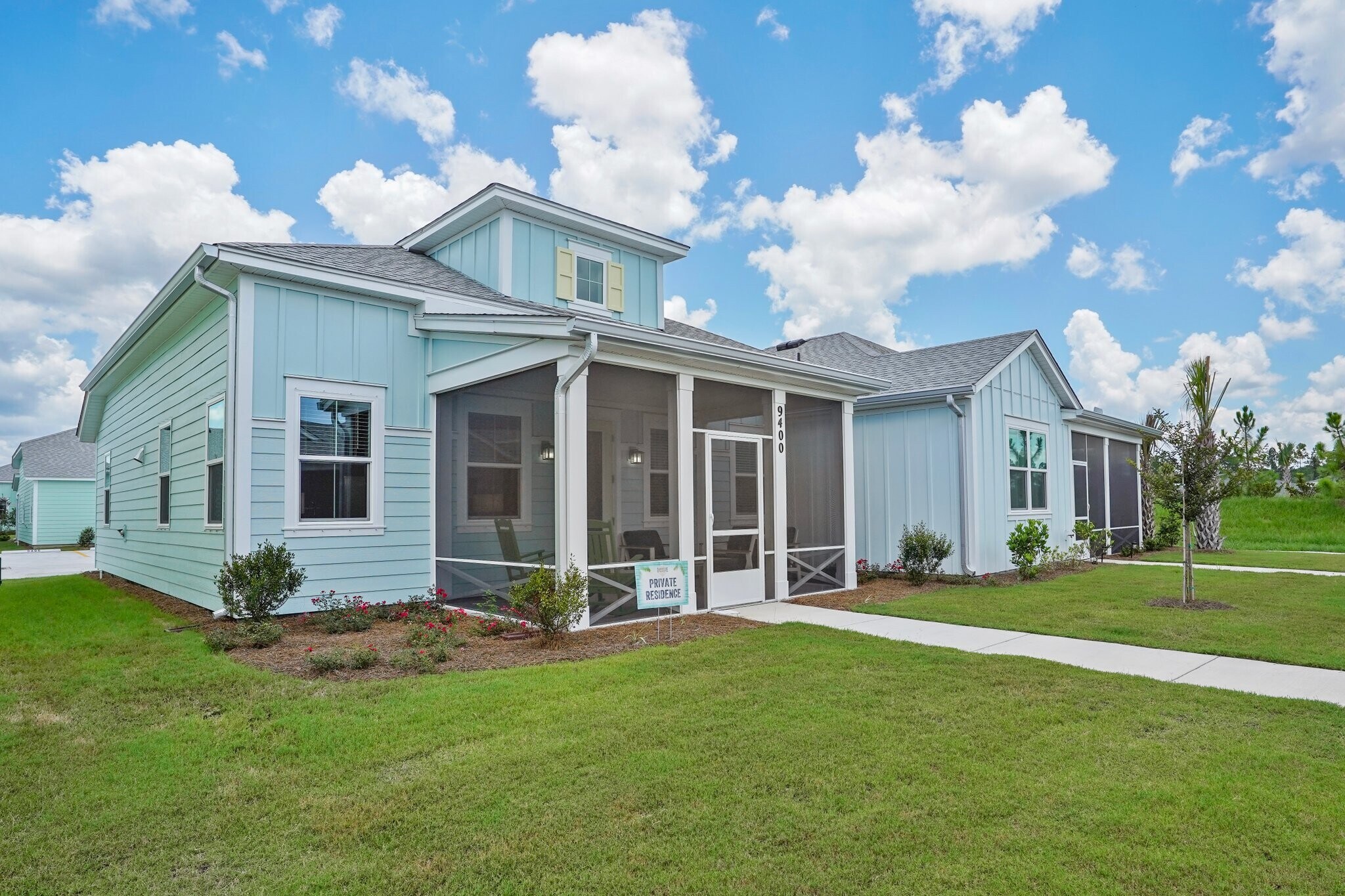 Building Photo - 9400 Daydream Dr