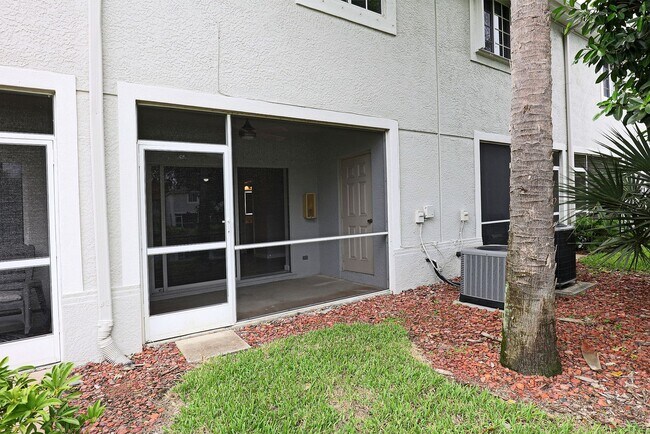 Building Photo - Cypress Landing 10067