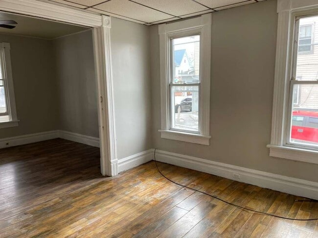 Building Photo - 436 Crawford Ave