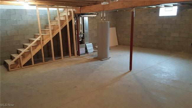 Building Photo - 110 N Kapitzky Dr