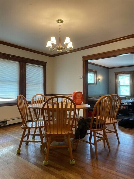 Primary Photo - 7 Granite St