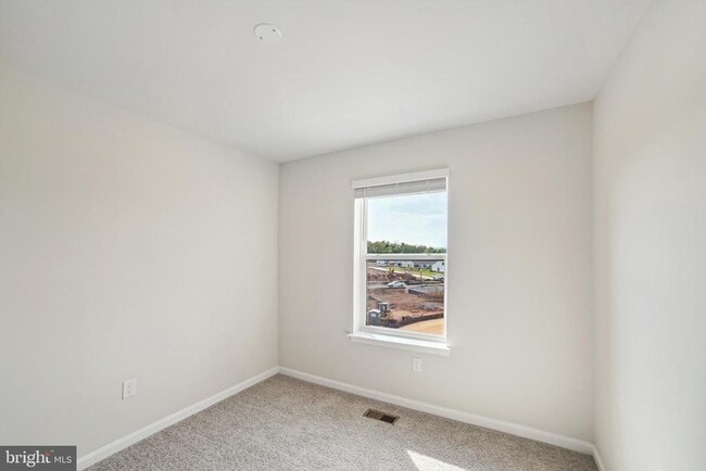 Building Photo - 738 Compass Wy