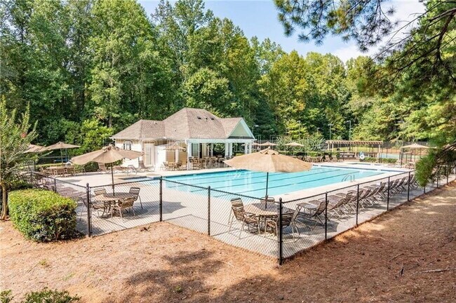 Building Photo - 7115 Red Fox Ln