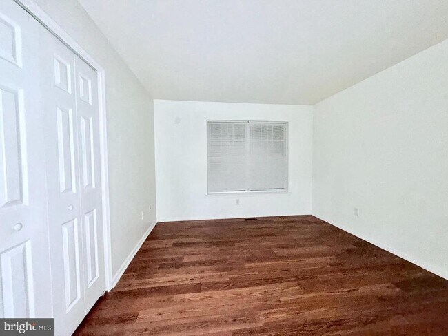 Building Photo - 2604 Delancey Way