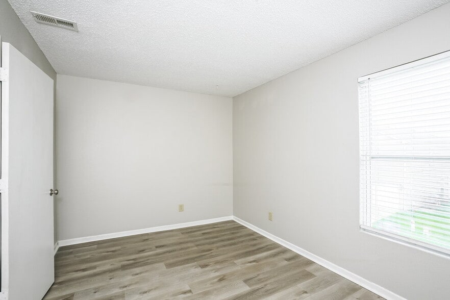 Building Photo - 14427 Cuppola Dr