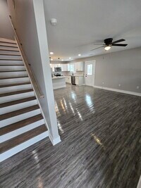 Building Photo - 1112 Race St