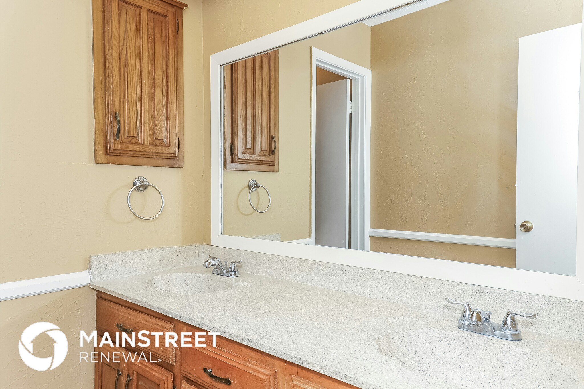 Building Photo - 857 Via Altos