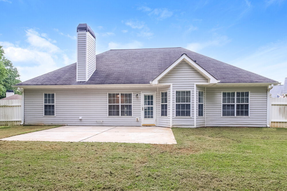 Building Photo - 1303 Vine Cir