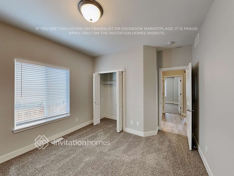 Building Photo - 2237 73rd Ave