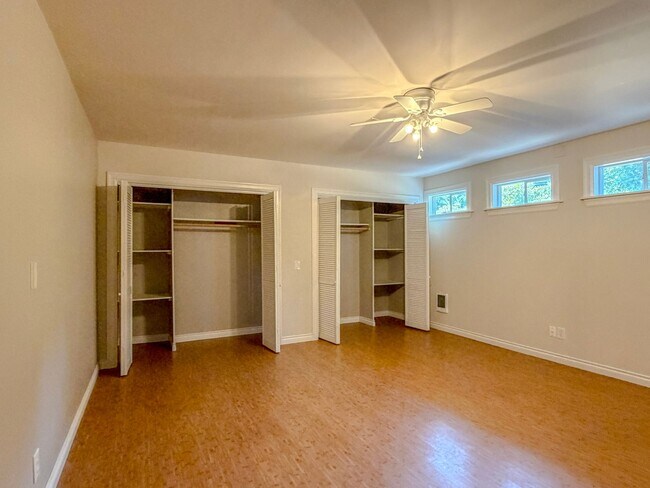Building Photo - Lovely 4bd/2bth Haller Lake Home in North Seattle, $3,995/mo.