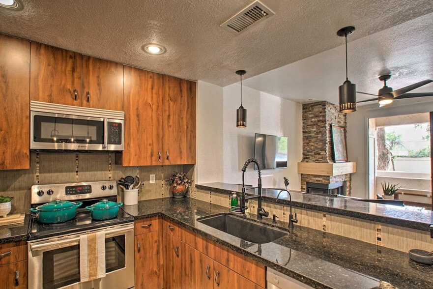 Building Photo - 9708 East Vía Linda-SI ID1385624P