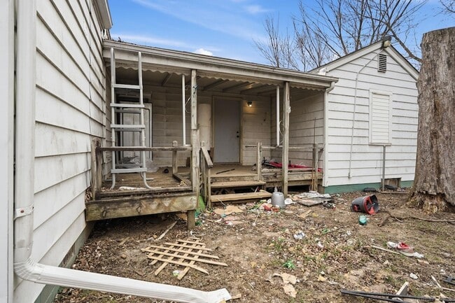 Building Photo - 925 Leland St